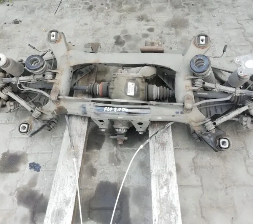 фото №1, Балка підвіска міст 7599472 bmw 1 f20 f21