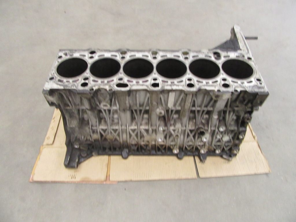 фото №2, Блок двигуна bmw e60 e61 e65 e70 e83 e90 e91 e92 m57n2 3.0 231 235km 306d3