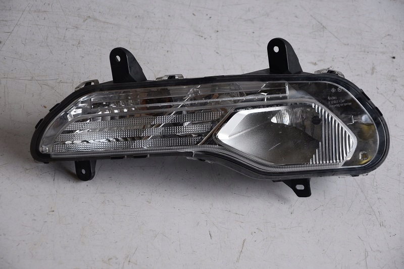 фото №1, Ford kuga противотуманная фара