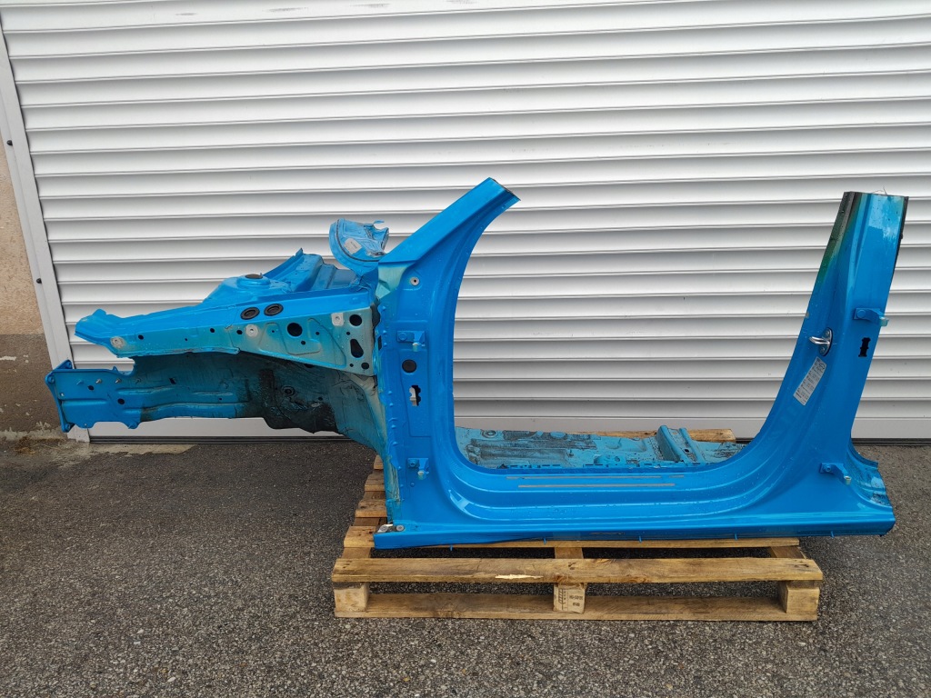 фото №1, Audi a3 s3 8y sedan четверть лонжерон порог блок двигателя левый перед lv5c