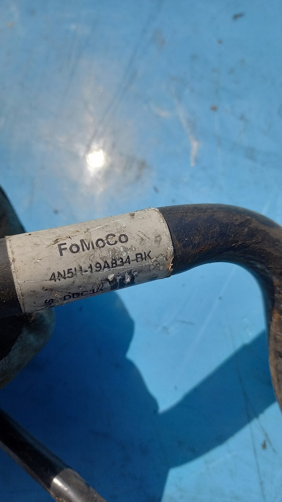 фото №6, Шланг кондиционера volvo v50 2.0 4n5h-19a834-bk