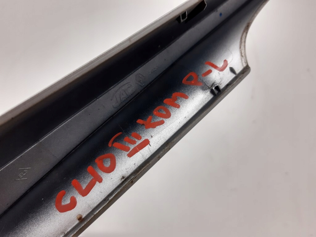 фото №3, Clio iii kombi защита накладка рейлинг перед левая