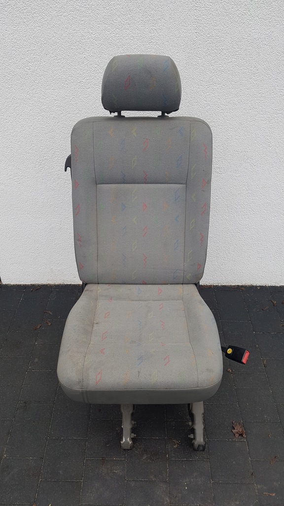 фото №1, Сиденье пассажира vw transporter t5 caravella 2 ряд правый