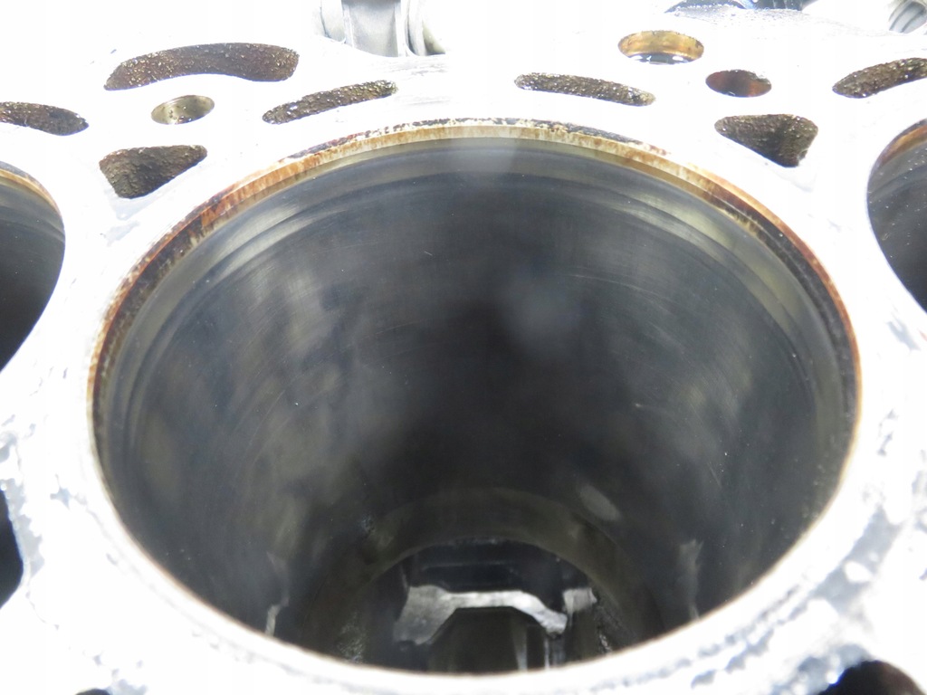 фото №6, Блок mazda 3 2.3 l3-v