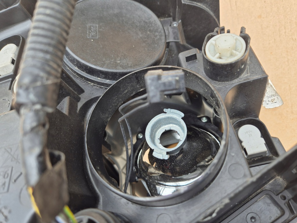 фото №9, Alfa romeo mito лампа левая. valeo. eu.jasna