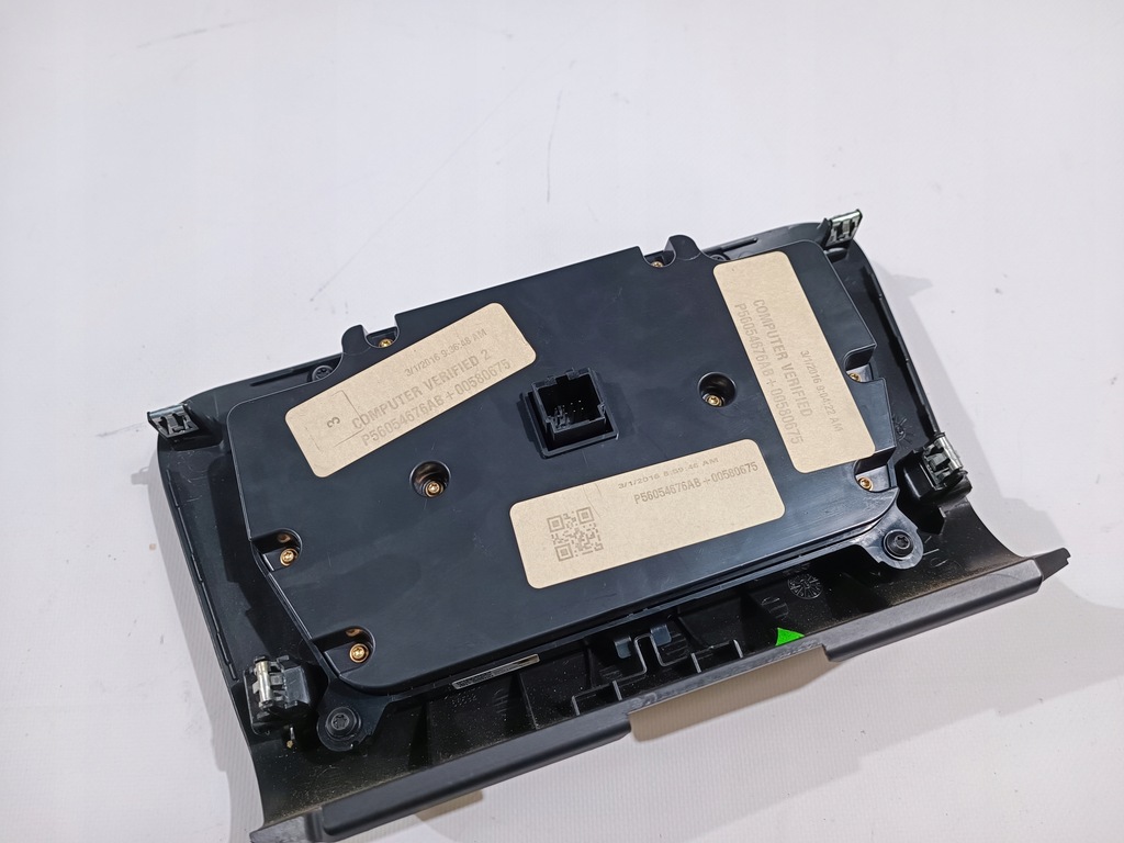 фото №7, Панель кондиционера обдув dodge charger 2015+