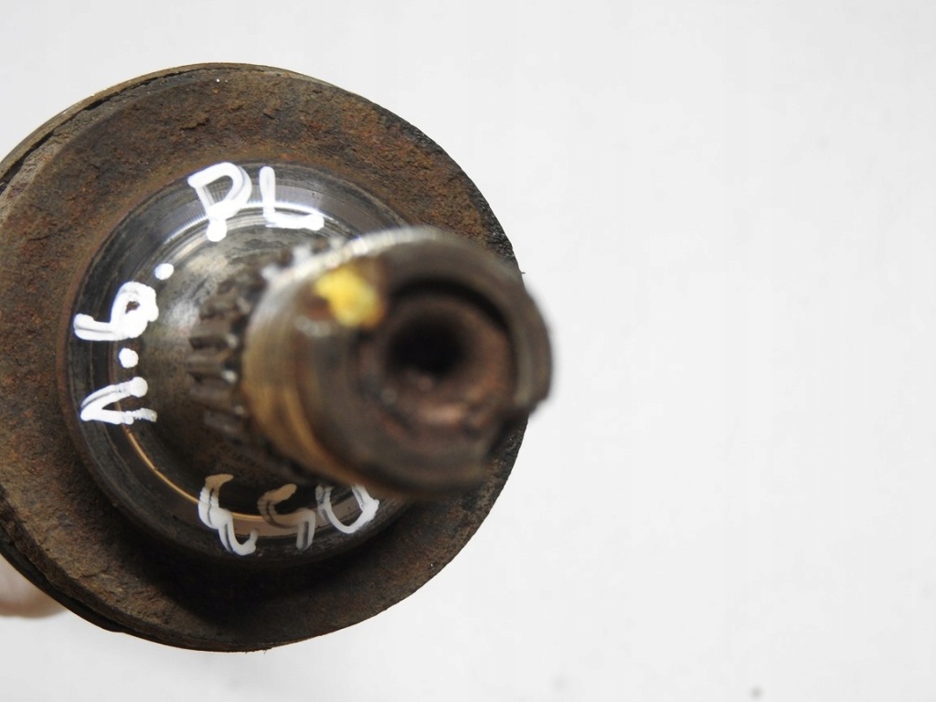 Citroen ds3 09-14 1.6 vti привідний вал ліва короткий 9801388580 в Україні