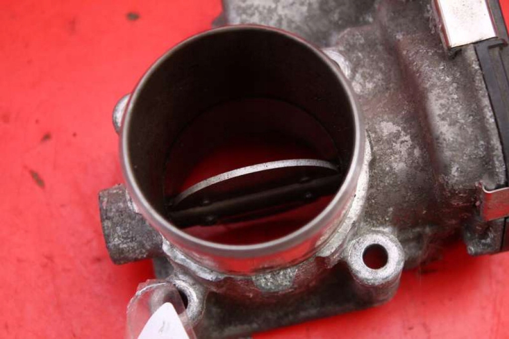 фото №5, Дроссельная заслонка 35100-2a600 hyundai i30 2 ii 1.6 crdi 110 km 15-17