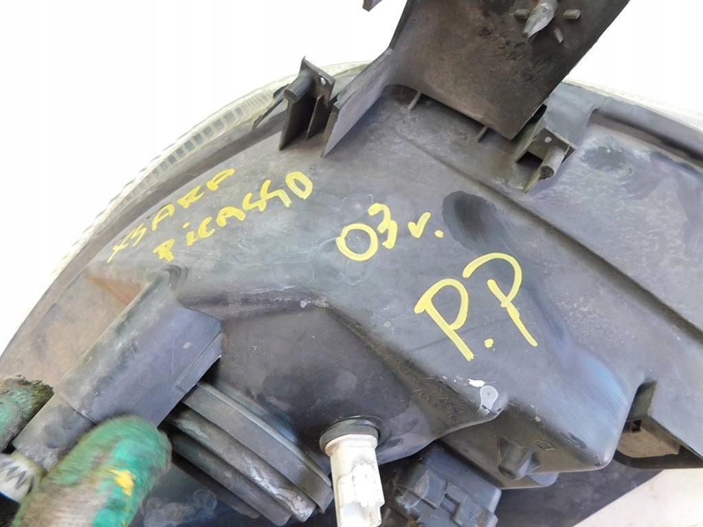 фото №9, Citroen xsara picasso 2.0hdi 03r лампа правый перед