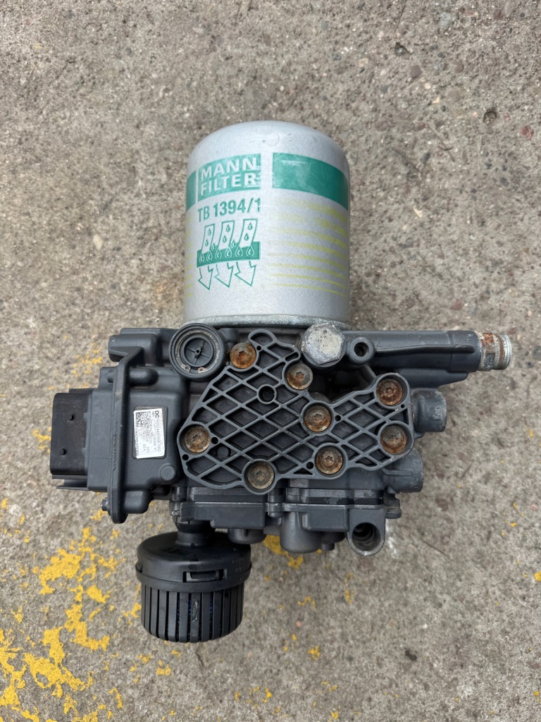 фото №1, Осушитель клапан apm mercedes actros mp 4 a0014460464