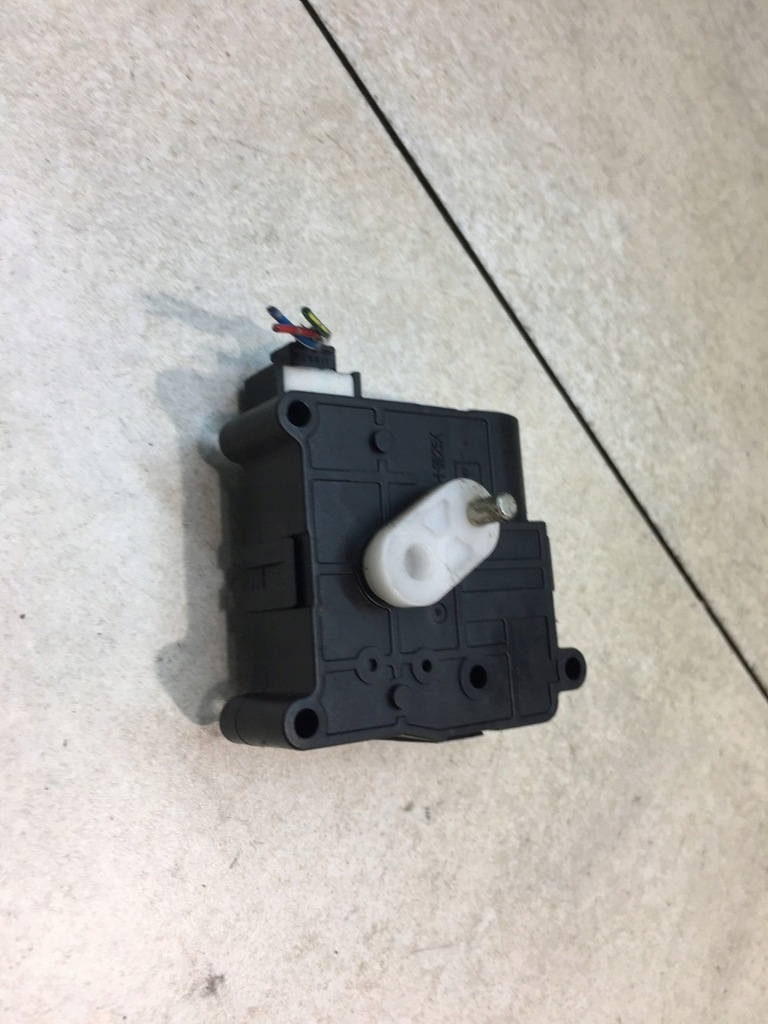 фото №5, Моторчик обігрівача corolla verso e12 113800-2051