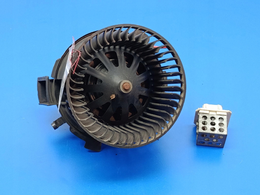 фото №1, Peugeot 206 lift воздуходувка обдув воздуха behr с резистор