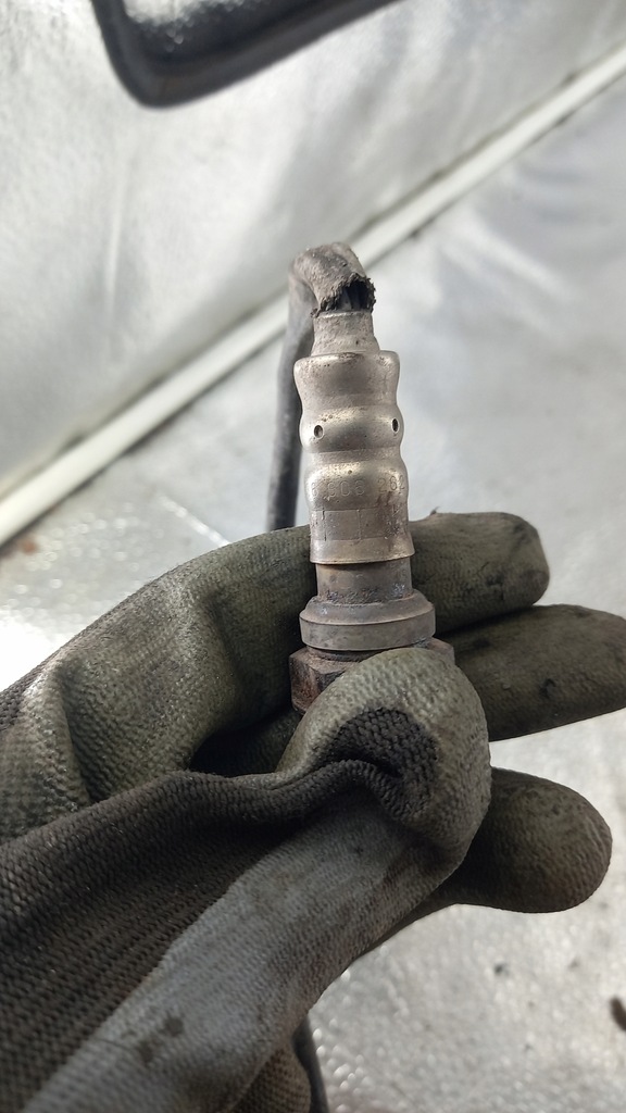 фото №4, Датчик лямбда-зонд skoda fabia 1.4b 06r hb 036906262d