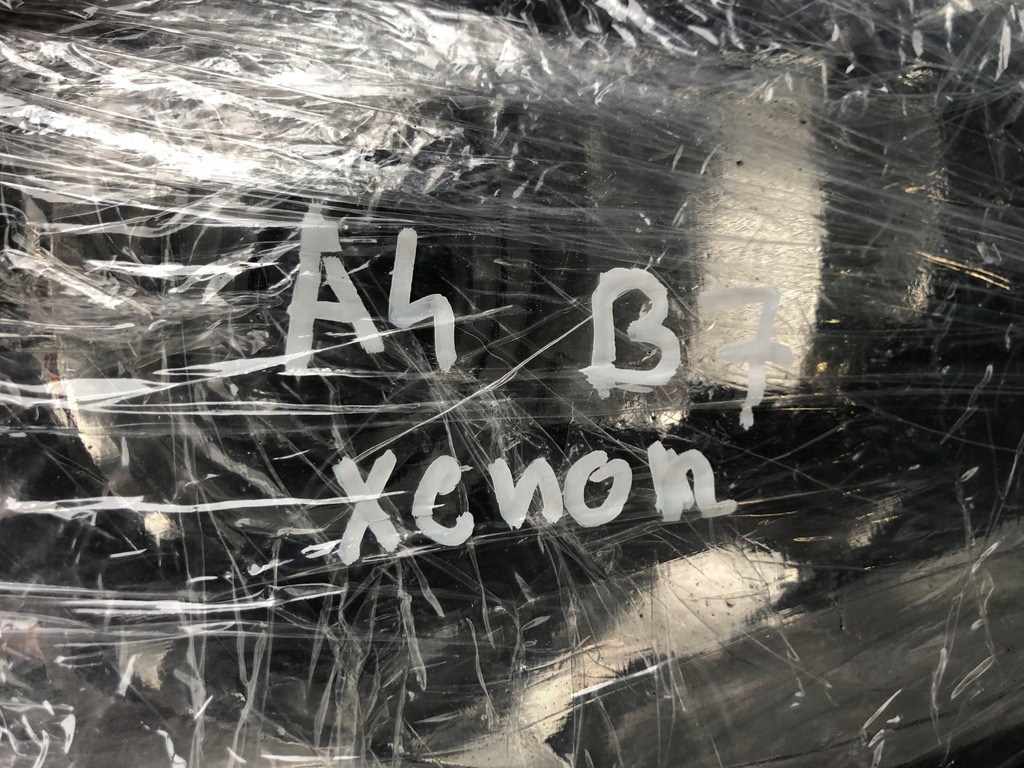 фото №8, Лампа правий перед ксенон audi a4 b7 8e0941004am