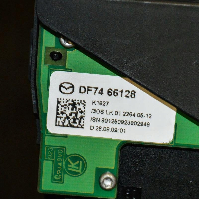 фото №9, Mazda 6 кольцо скользящий шлейф подрулевого переключателя переключатель поворотники дворник d6