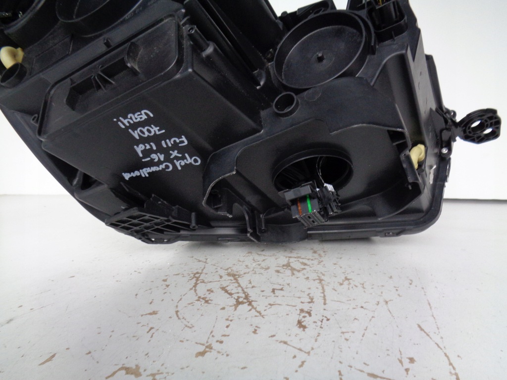 фото №8, Лампа левая фара opel grandland x 16- full led