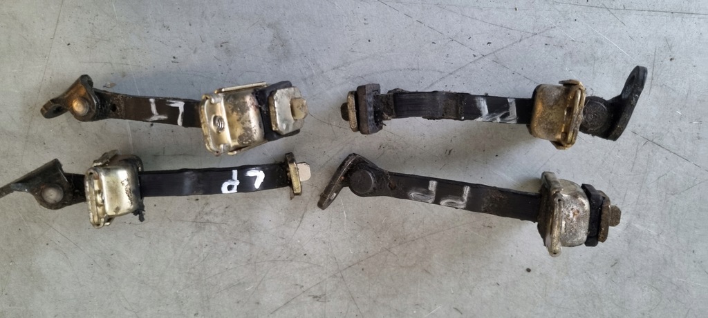 фото №10, Обмежувачі двері hyundai terracan