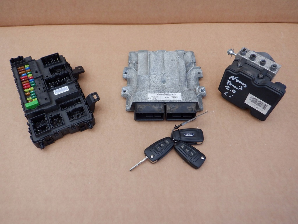 фото №1, Бортовий комп'ютер набір ford transit mk8 2.0 tdci rwd