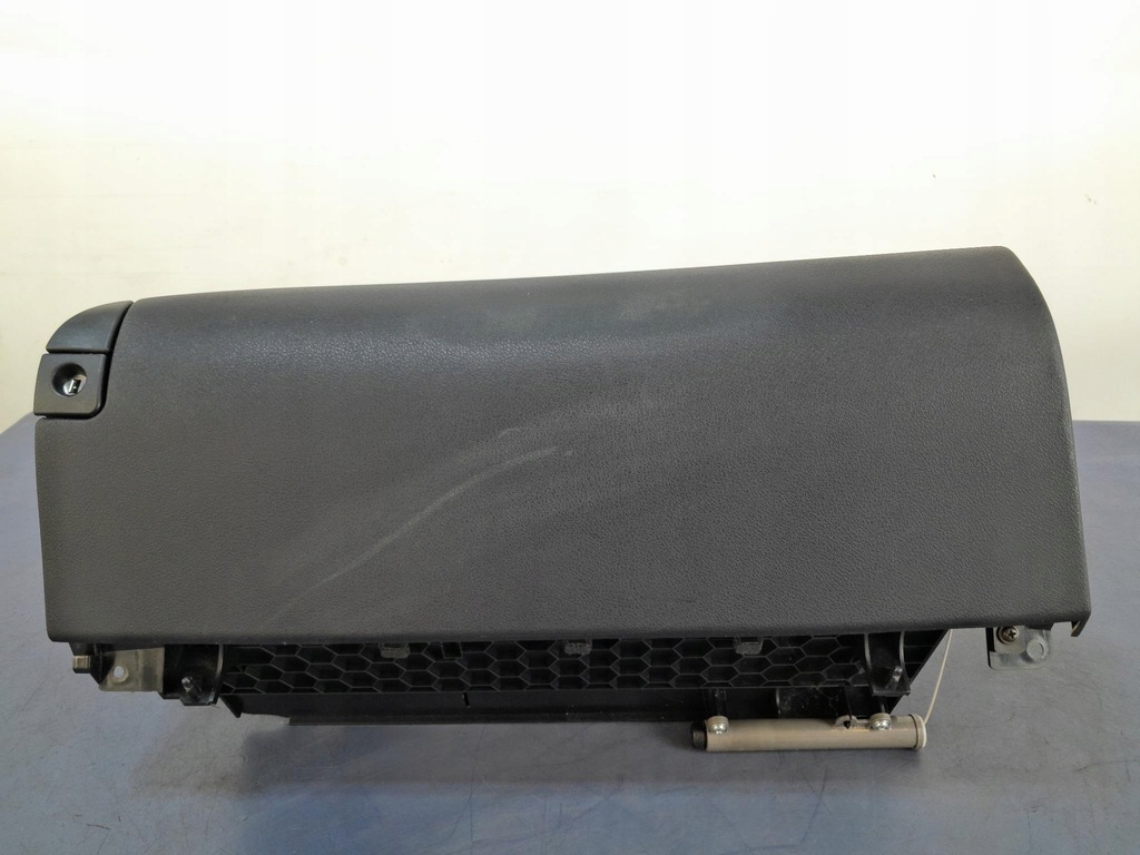 фото №1, Lexus is ii бардачок пасажира