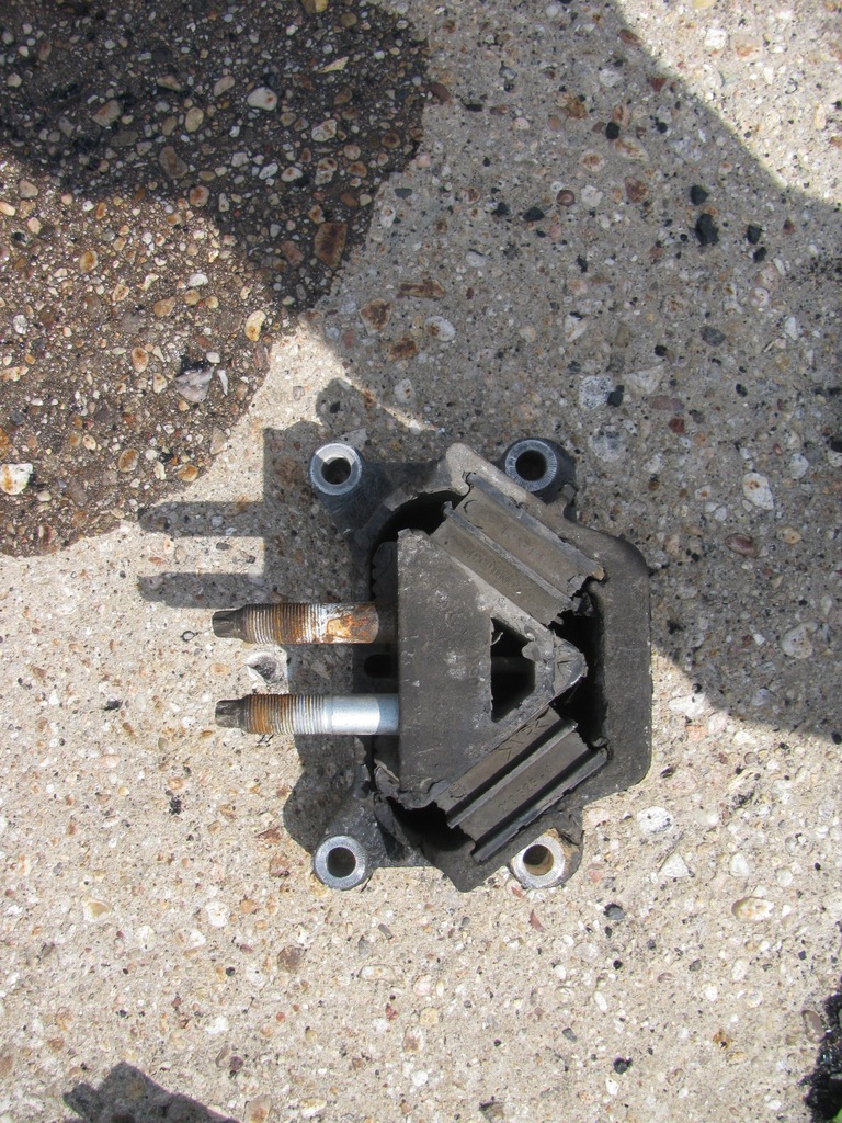 фото №1, Man tga,tgx подушка двигуна.