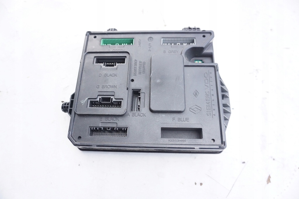 фото №1, Коробка предохранителей bsi renault megane 3 284b15778r