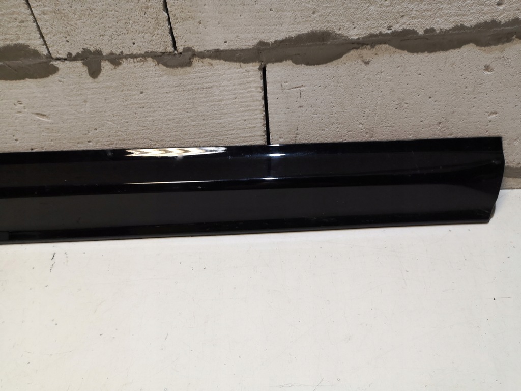 фото №3, Volvo xc60 ii молдинг двері правий перед