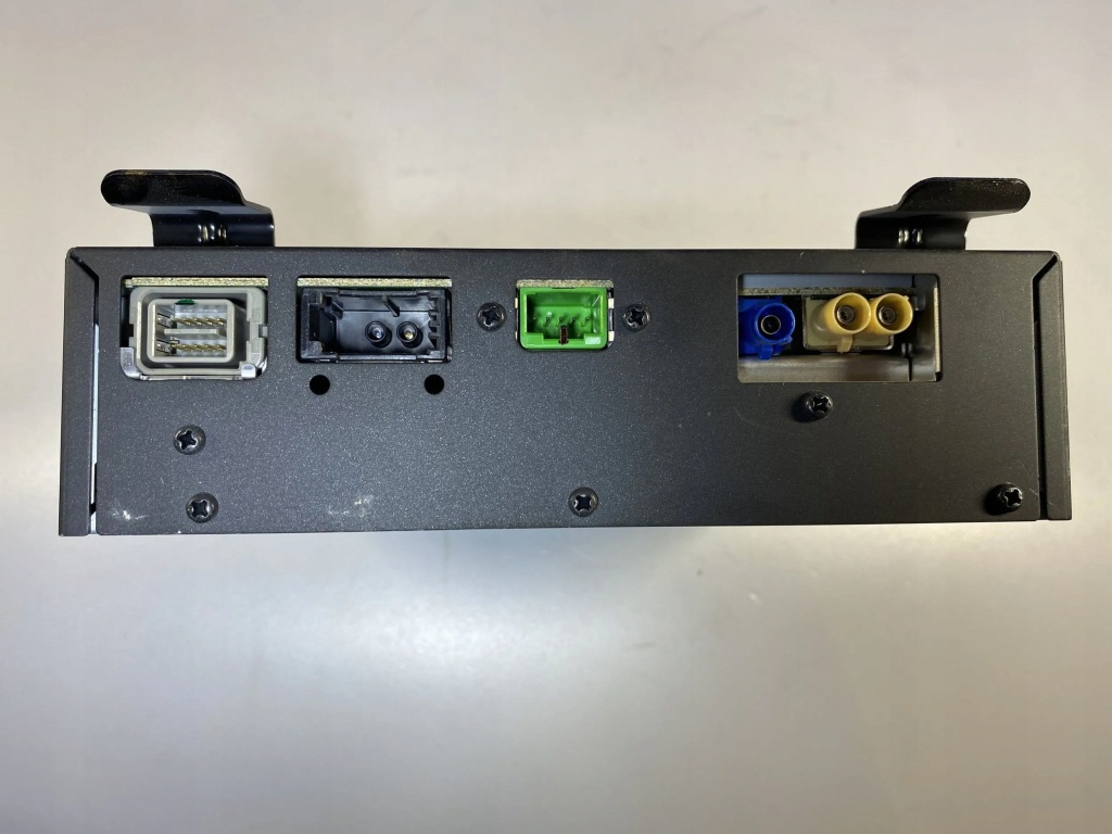 фото №4, Volvo v50 2007 автомагнитола