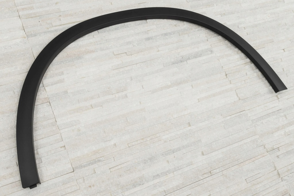 фото №8, Mercedes glc x253 2015-2019 молдинг крыла передняя правая a2538850622