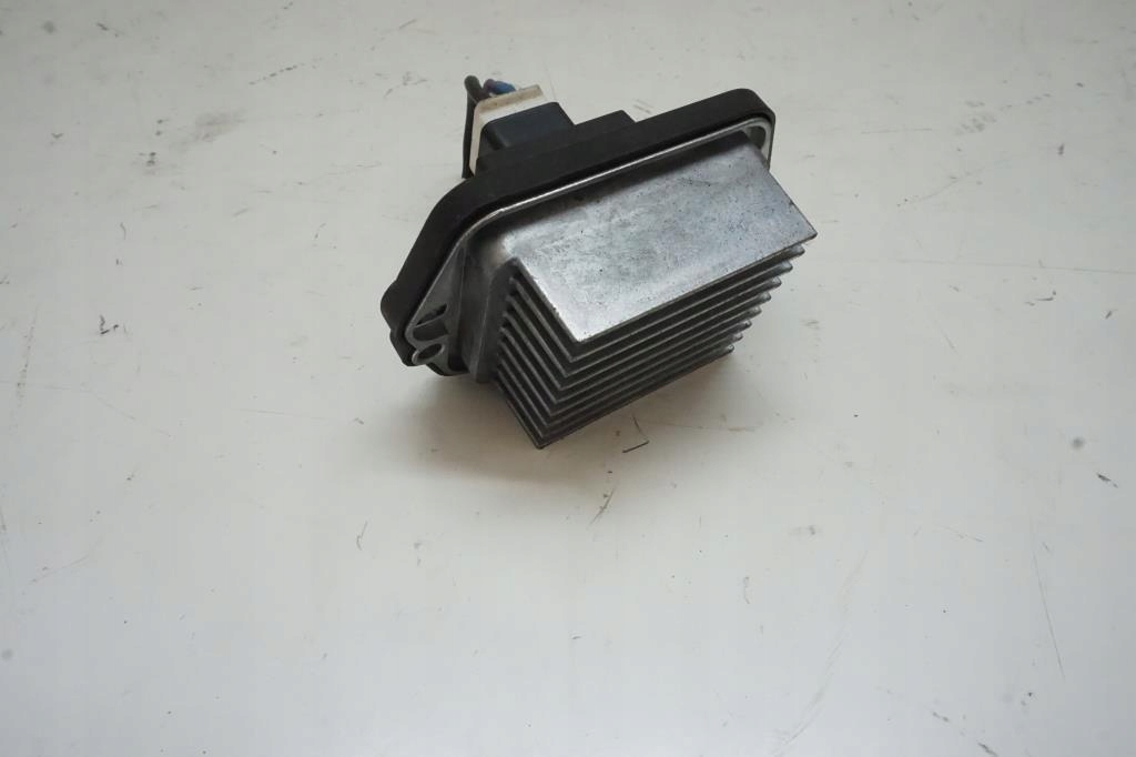 фото №2, Резистор резистор вентилятор mazda 6