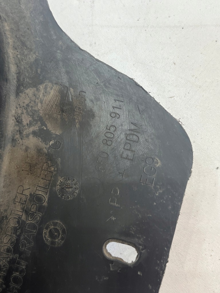 фото №7, Seat ibiza v 5 подкрылок перед передние левая 6f0805911