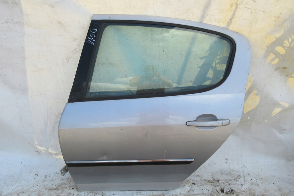 фото №1, Peugeot 407 sedan дверь левый задняя