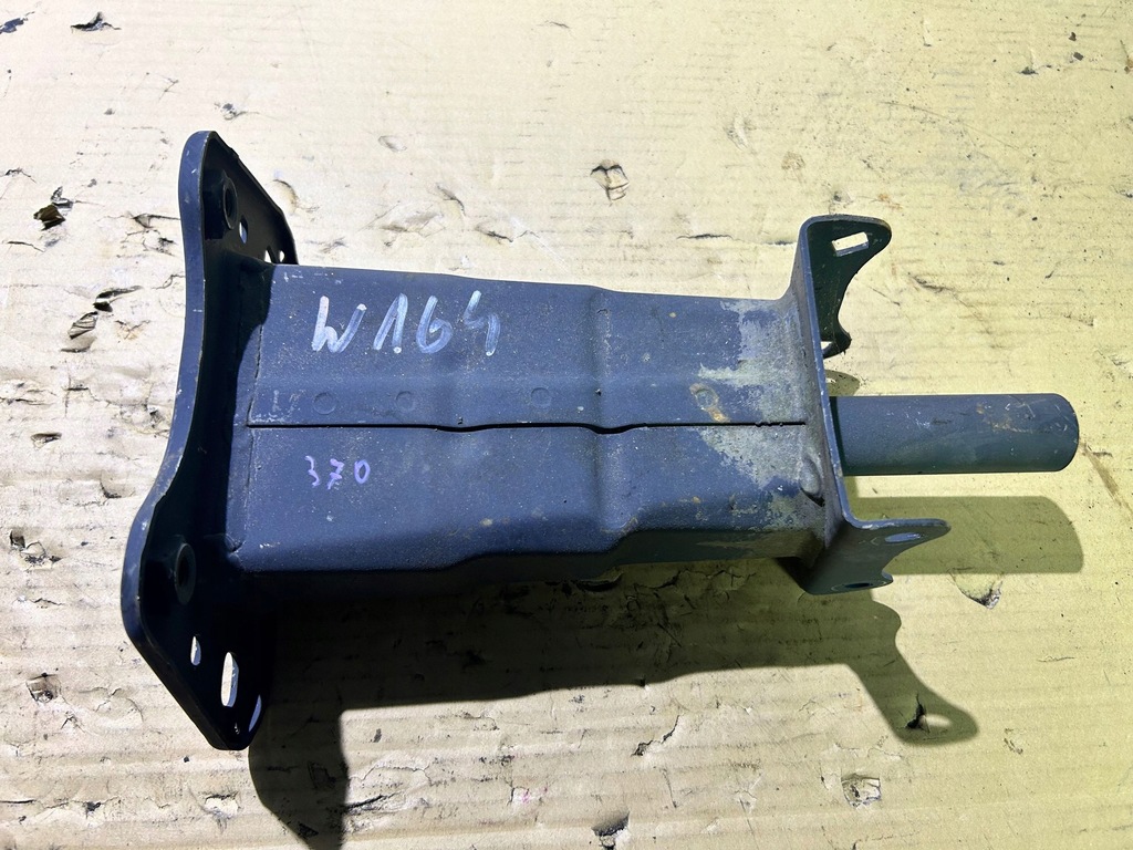 фото №1, Зона деформации правый перед mercedes ml w164