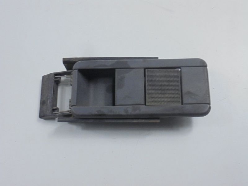 фото №2, Alfa romeo 75 ручка наружная левая перед