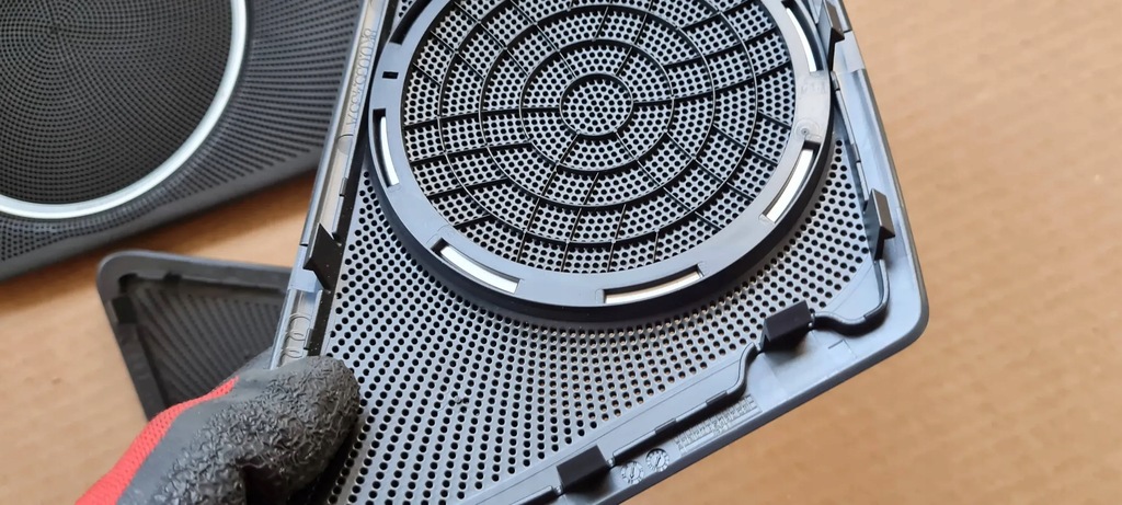 фото №12, A4 b8 s4 накладка двері перед задня bangolufsen комплект