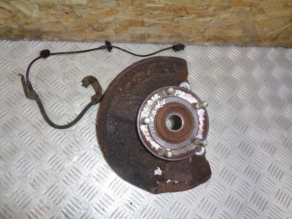 фото №1, Поворотный кулак правый перед dodge caliber 2.0 16v 06-