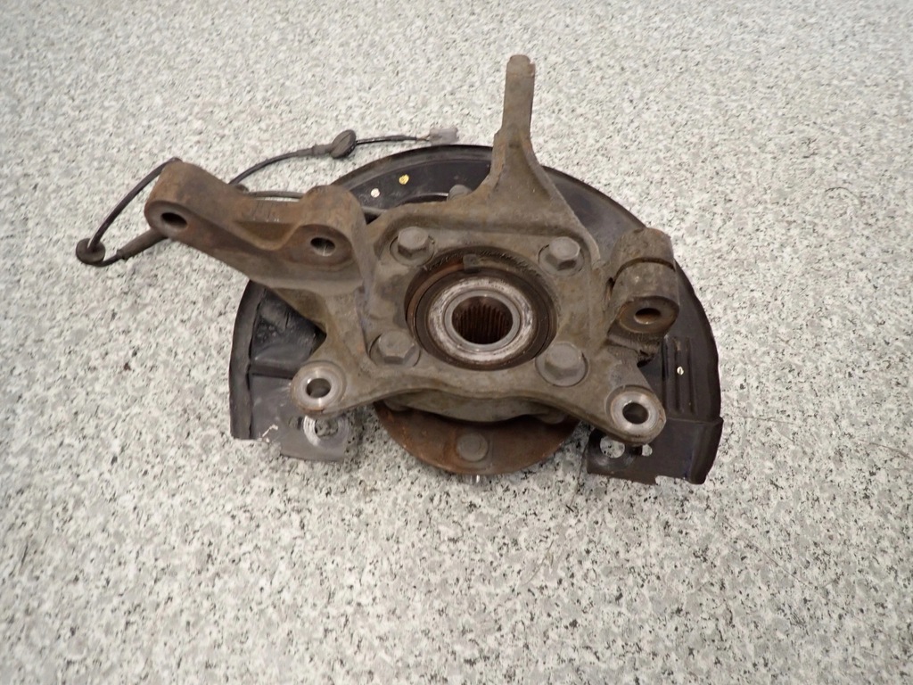 фото №8, Mitsubishi grandis 2.0 crdi поворотный кулак передняя правая