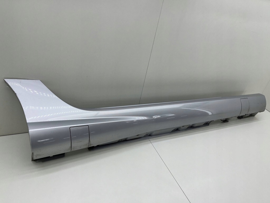 Купити Mercedes slk r172 amg накладка молдинг поріг права 775 a1726980354