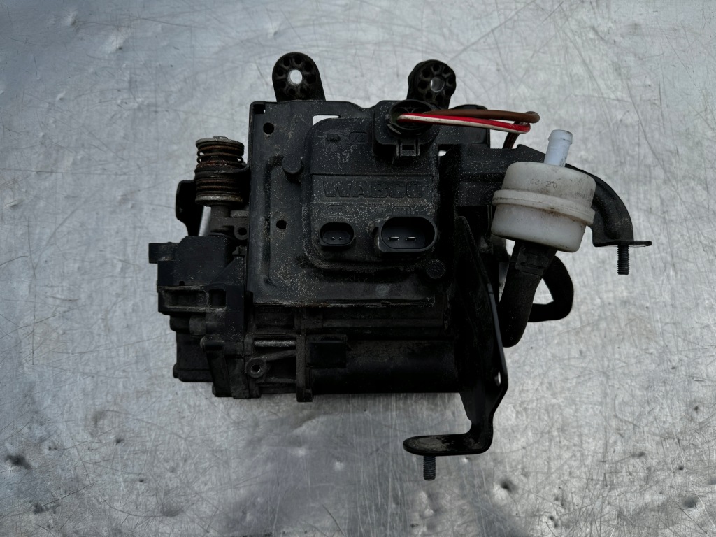 фото №1, Компрессор насос подвеска 4m0616005h audi q7 q8