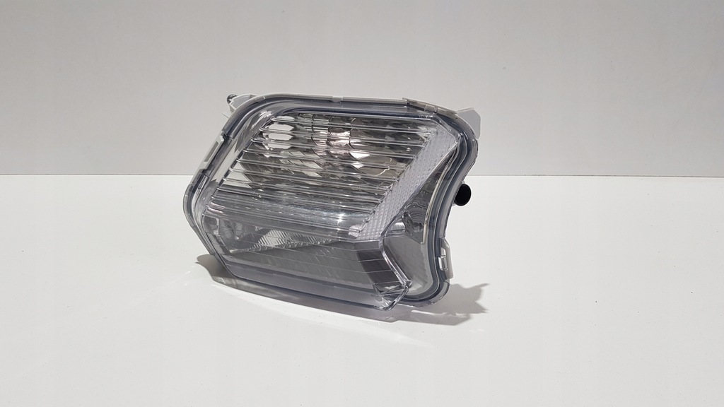 фото №1, Ford kuga mk ii lift противотуманная фара правый оригинал