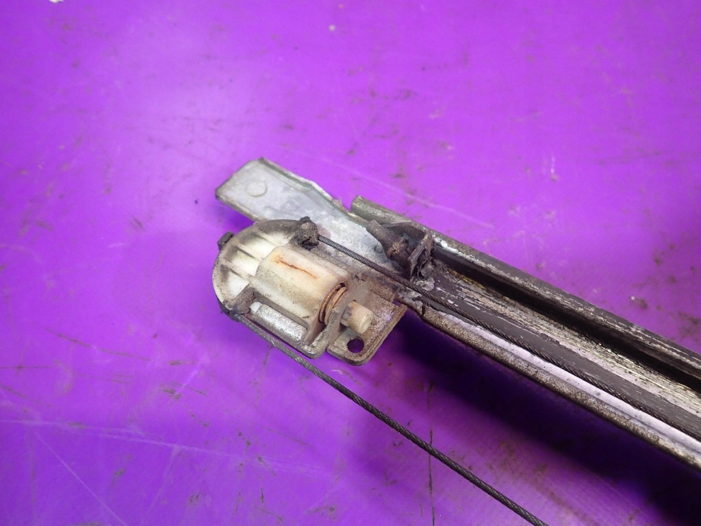 Peugeot boxer i 02-06 рестайлинг  подъемник стекло правый 1341395080 2 pin в Украине