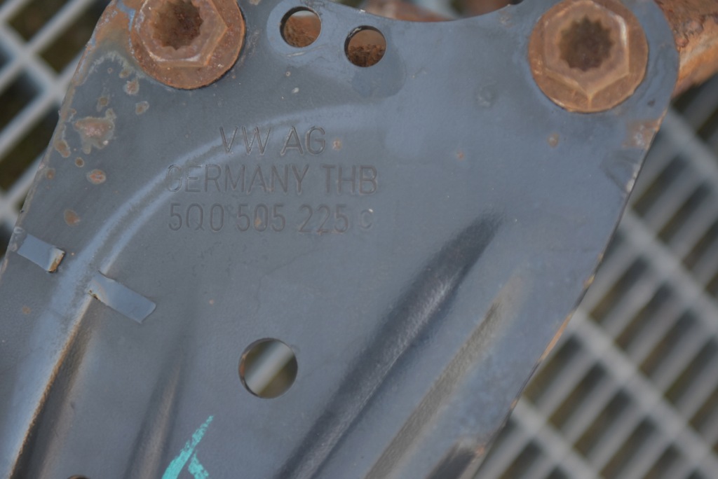 фото №6, Audi a3 8v sportback поворотный кулак ступица правая задняя рычаг