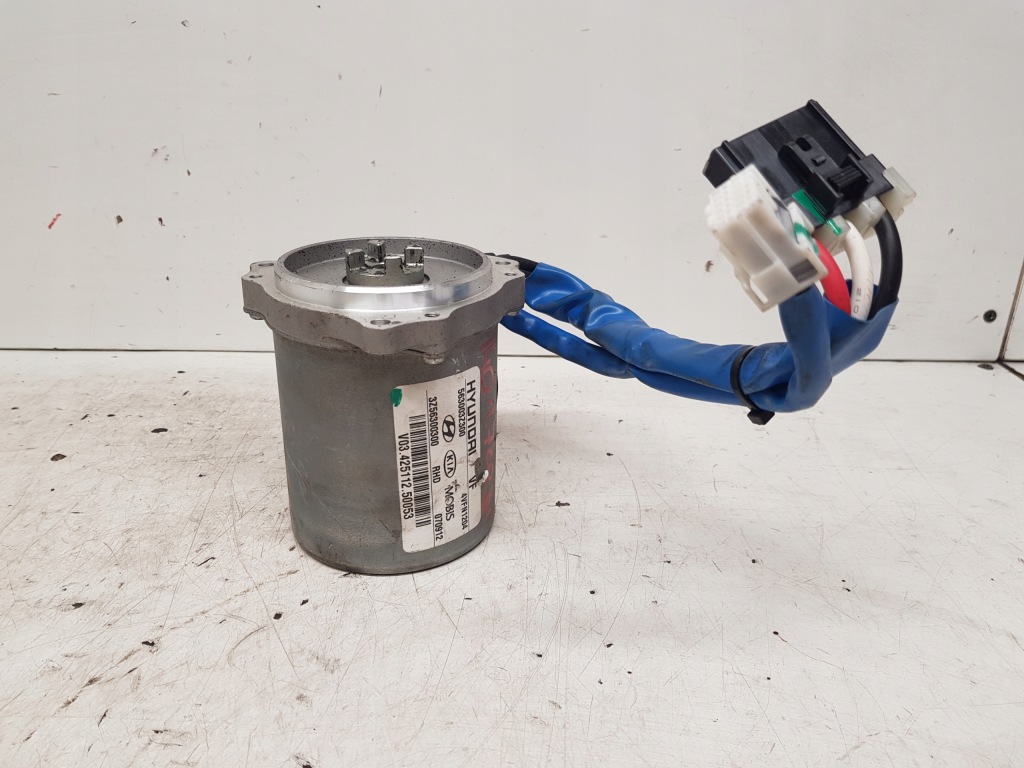 фото №1, Hyundai i40 563003z300 насос усилителя 2011-