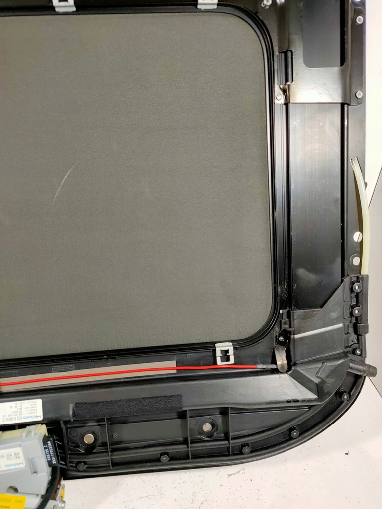 фото №10, Audi a4 b6 люк люк 8e5877041f