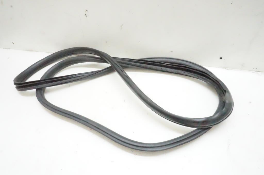 фото №1, Прокладка дверь правый перед honda accord vii