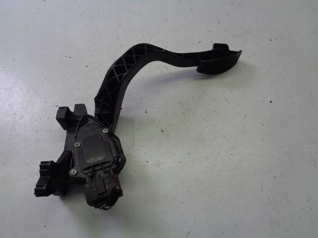 фото №1, Педаль газу alfa romeo giulietta 2010-