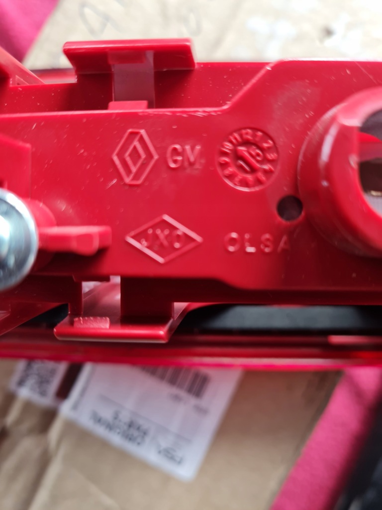 фото №1, Trafic vivaro iii світло стоп-сигнал лампа стоп