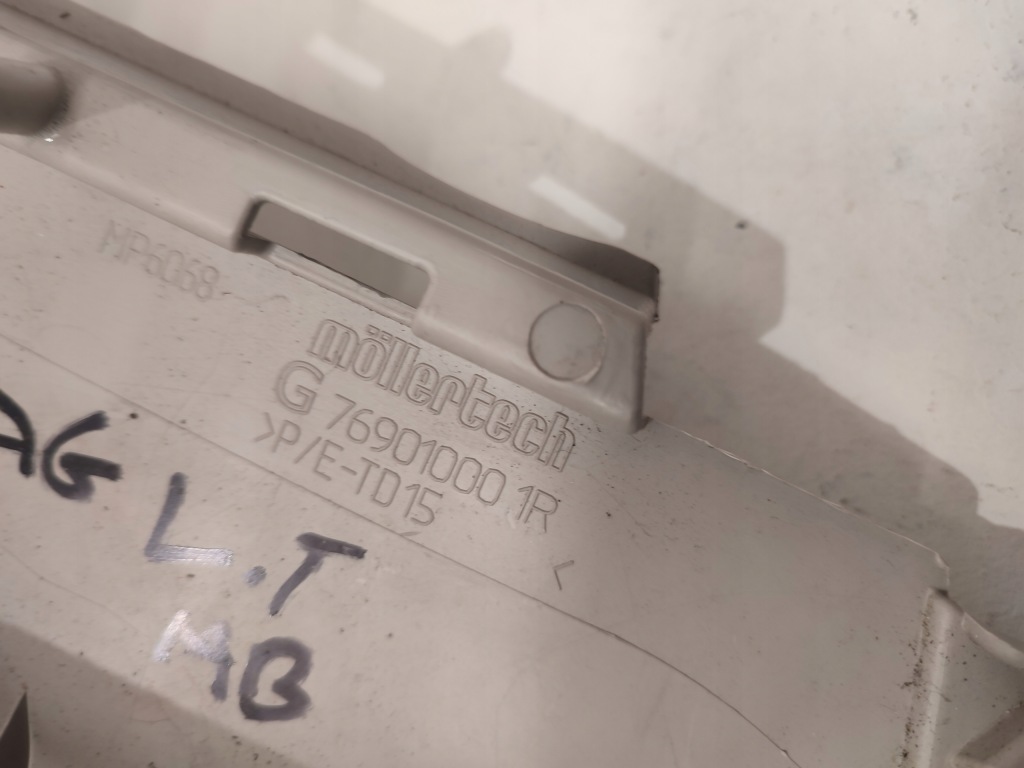 фото №11, Renault laguna iii защита стойка левый задняя hb 769010001r