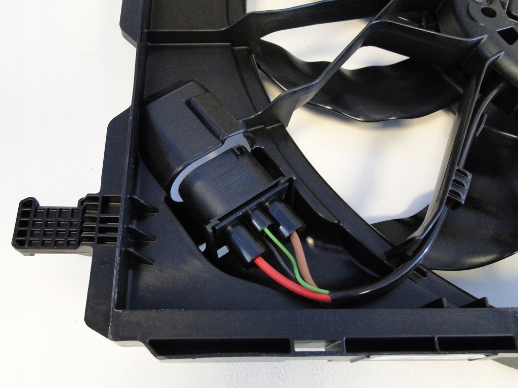 Mercedes вентилятор 650w вентилятор радіатор eqa h243 eqb x243 243 Оригінал