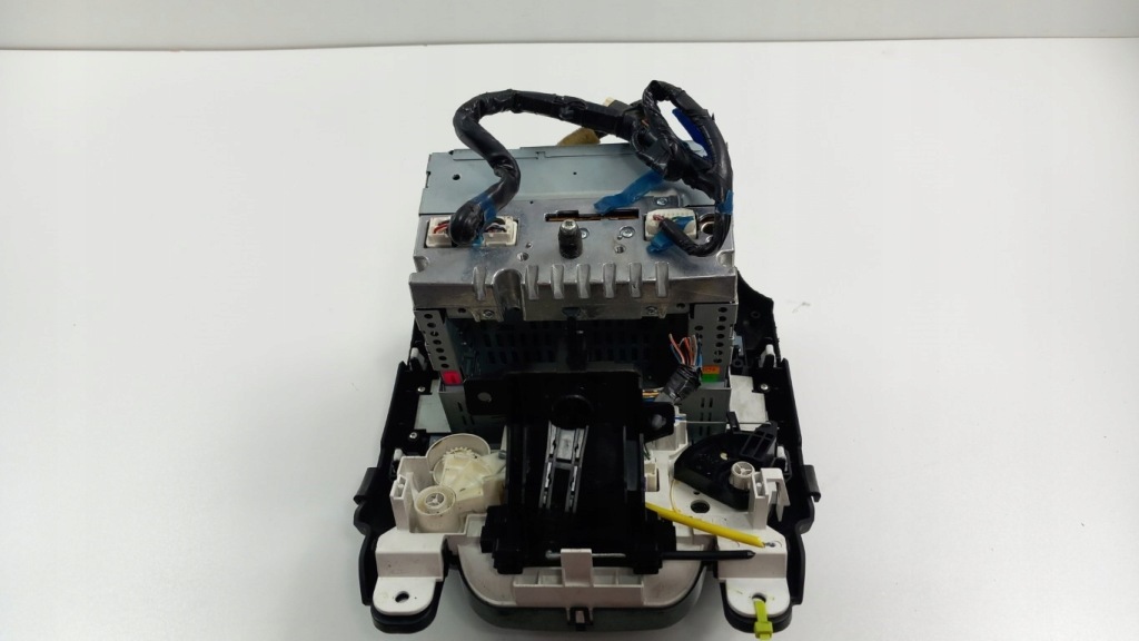 фото №7, Mazda2 de панель обдув кондиционера радио