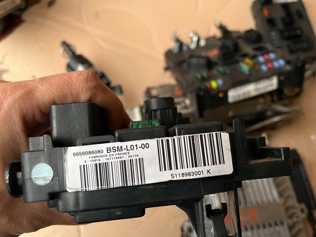 фото №7, Набір стартовий do запуск peugeot 407 2.0 hdi бортовий комп'ютер bsi bsc